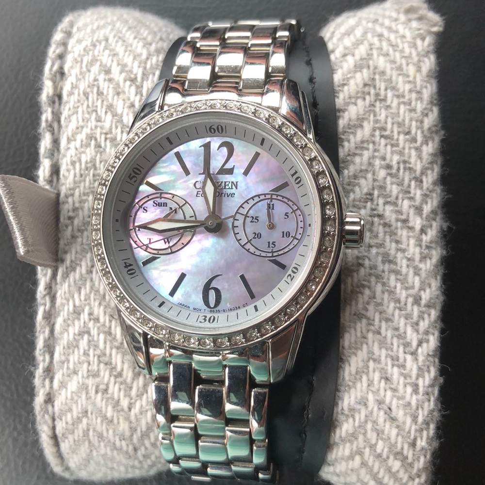 Women’s citizen watch